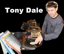 DJ Tony Dale качественный DJ игры на виниле Обучает начинающих ди джеев мастерству игры на CD и LP носителях в своей школе DJ. Любимые стили: Disco House, Electro House, Progressive House, Tech House, Vocal House